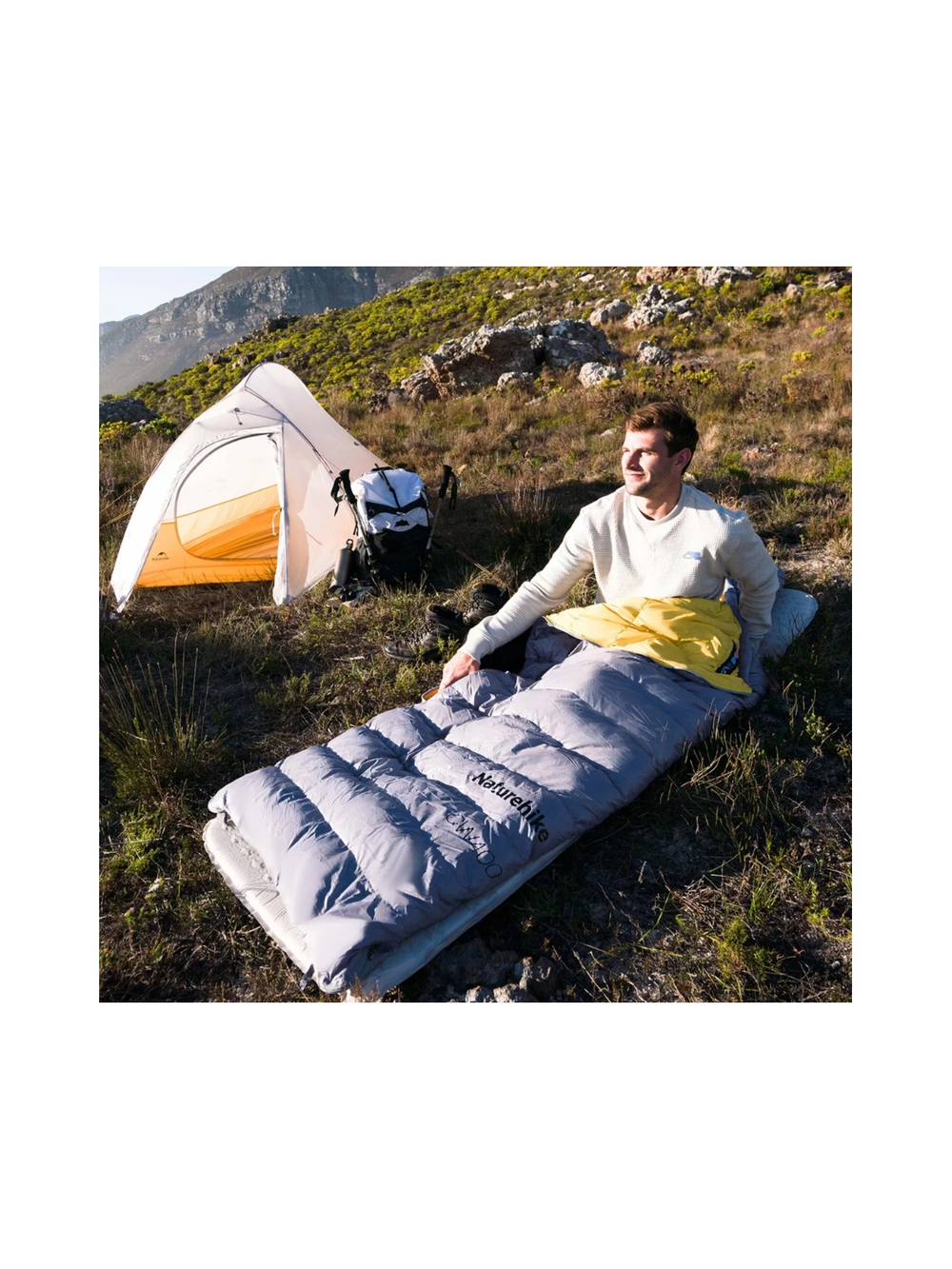 Мешок спальный Naturehike Ultralight CW400 M, 210х75 см, (правый) (ТК: +5C), серый