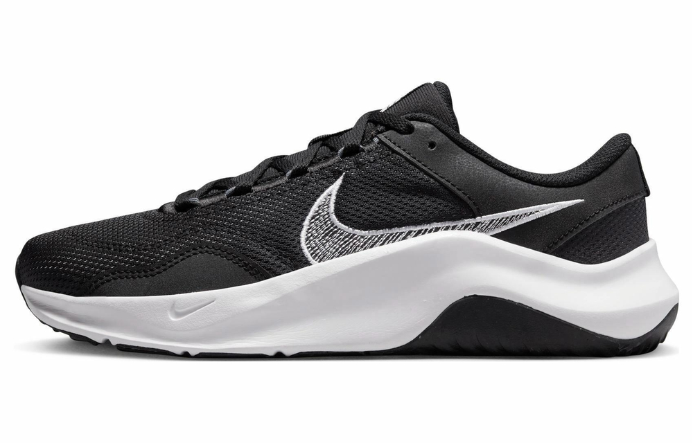 Кроссовки Nike Legend Essential Next Nature (Женская размерная сетка)
