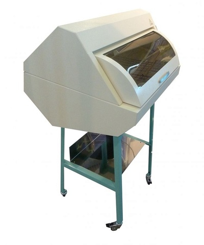 Камера для хранения стерильных изделий УФК-2 на ножках с колесами