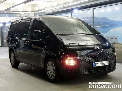 Hyundai Staria Cargo 3-х местный (01.2023)