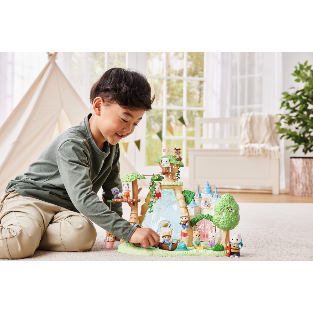Sylvanian Families - Остров с водопадом Secret Forest + фигурка собачки хаски 5761