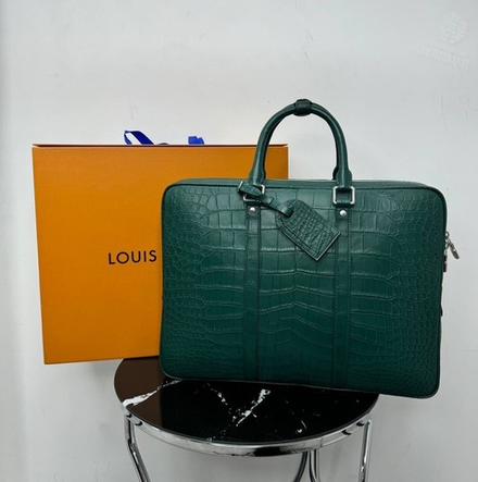 Портфель Louis Vuitton из кожи крокодила