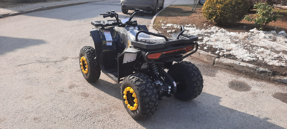 Квадроцикл бензиновый MOTAX GRIZLIK W200