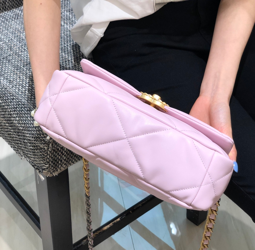 Chane1 19 Bag 26 cm