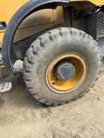 XCMG LW* Фронтальный погрузчик LW330RU (Дизельный, 6,8 л. 125 л.с., АТ)