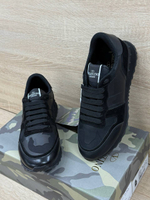 Кроссовки Valentino