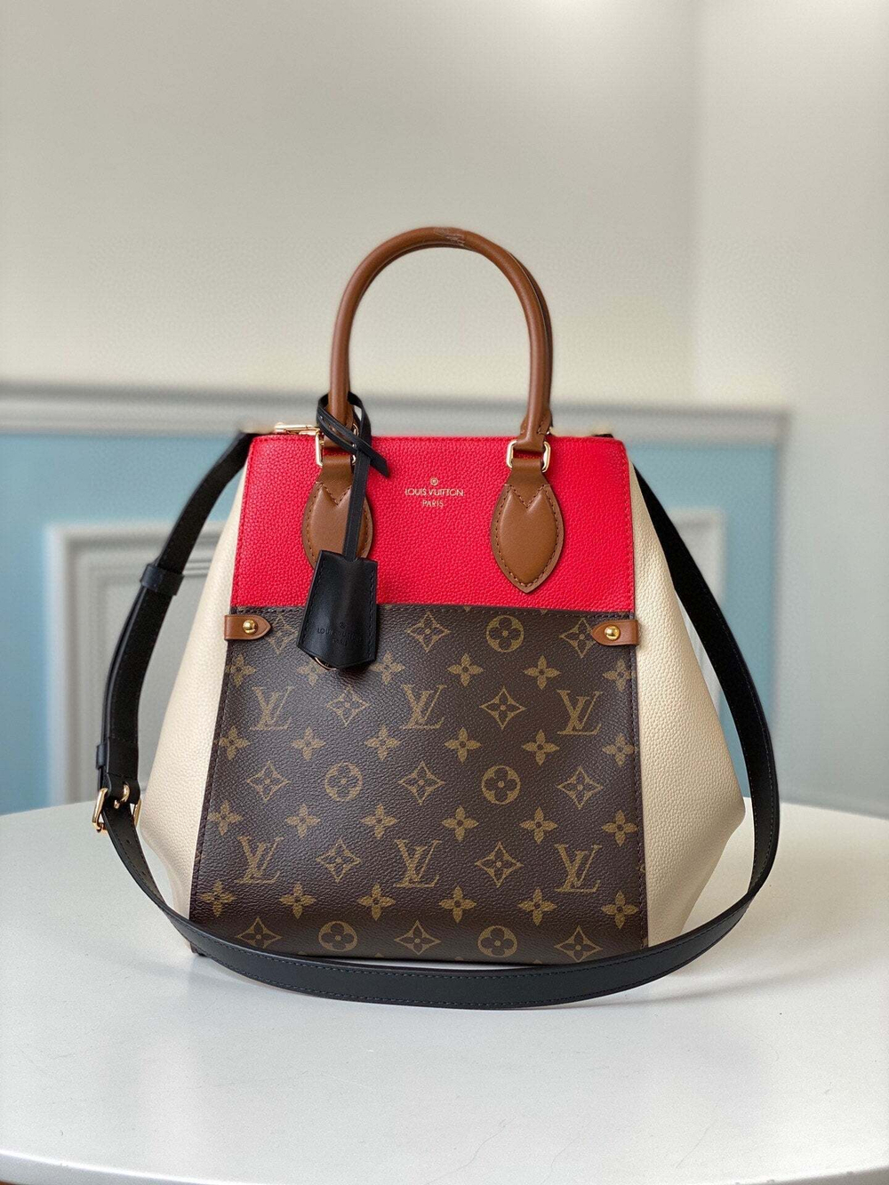Louis Vuitton Fold Tote MM