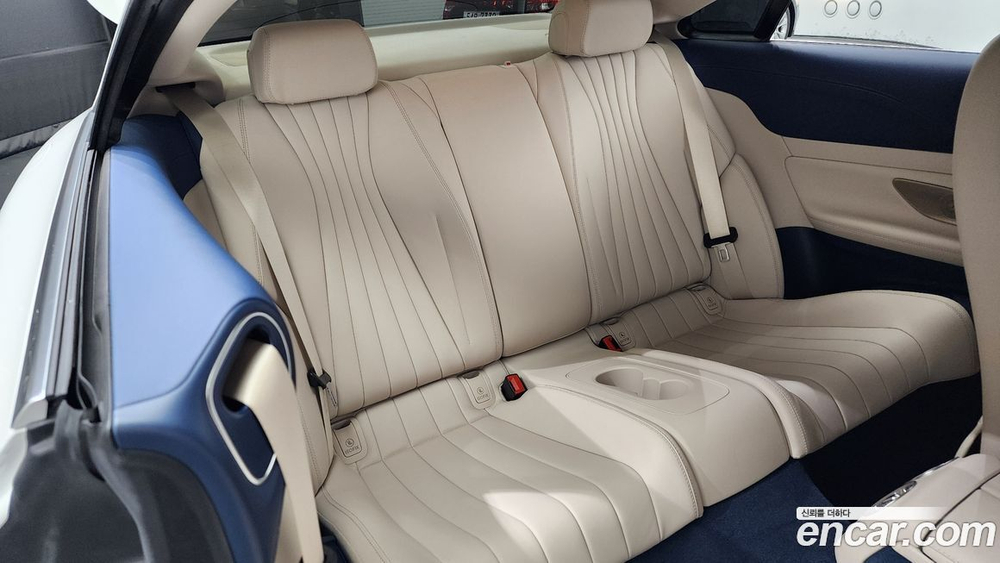 Mercedes-Benz E-Class W213 E450 4MATIC Coupe (12.2023)