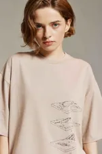 Футболка Called a Garment Diagram Какао