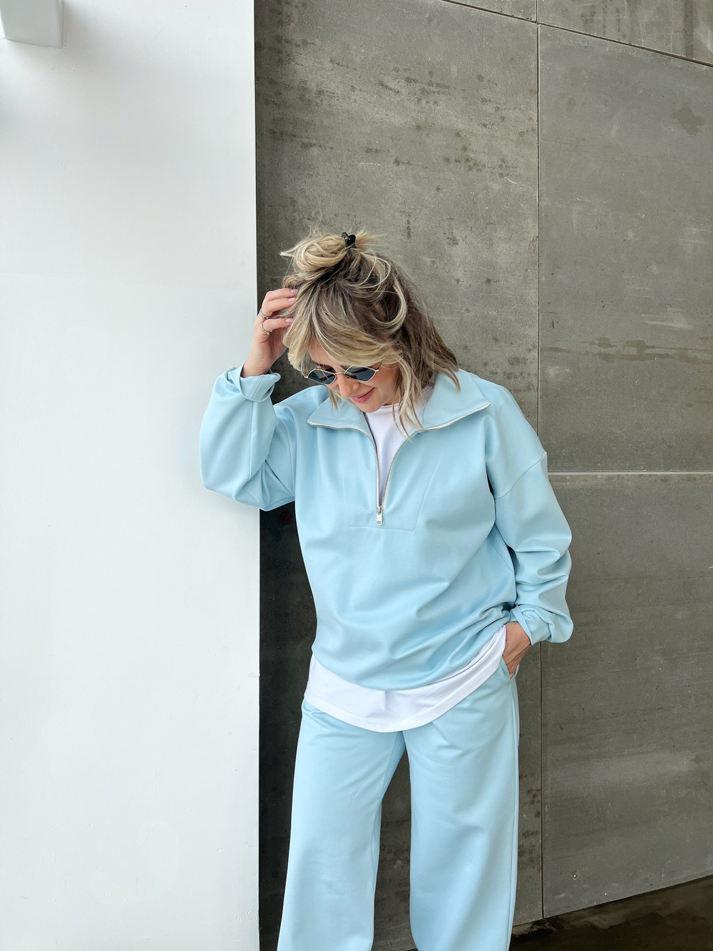 Костюм с поло голубой 12