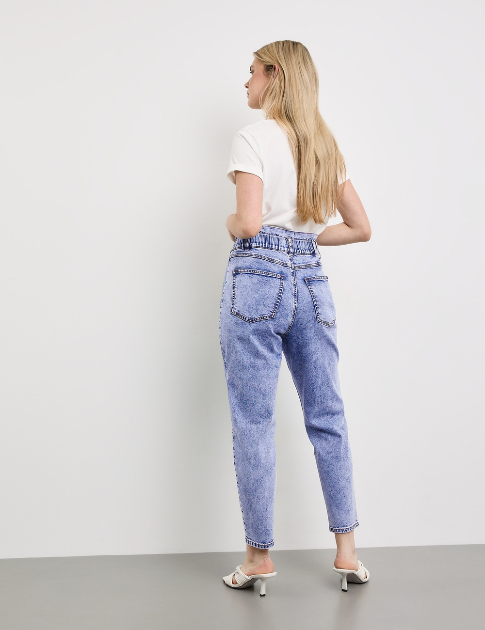 Джинсы женские TAIFUN