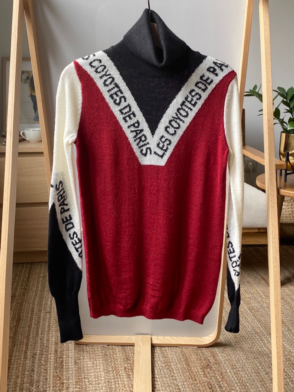 Свитер Les Coyotes