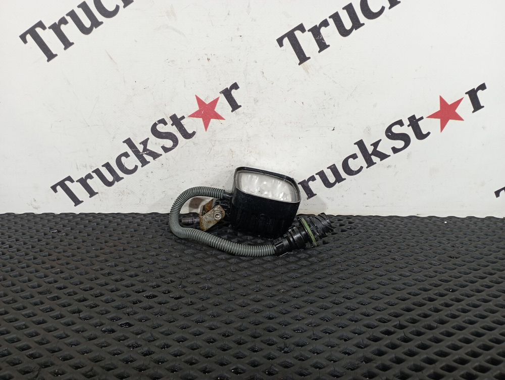 Фонарь рабочего освещения 2017г.