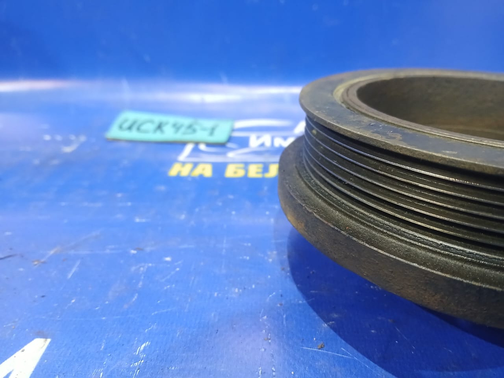 Шкив коленвала TOYOTA SEQUOIA 2000