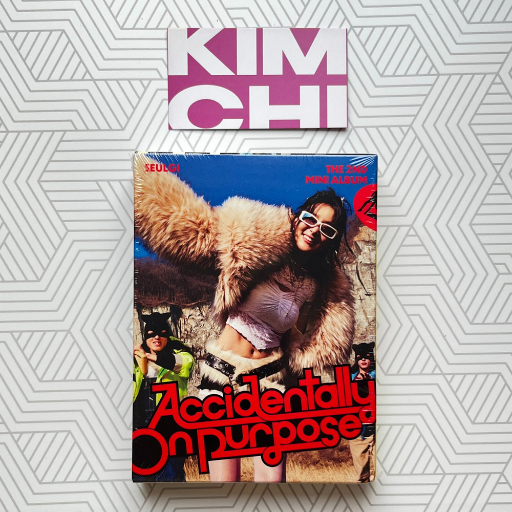 Альбом SEULGI - Accidentally On Purpose [Mini Photo Book ver.]