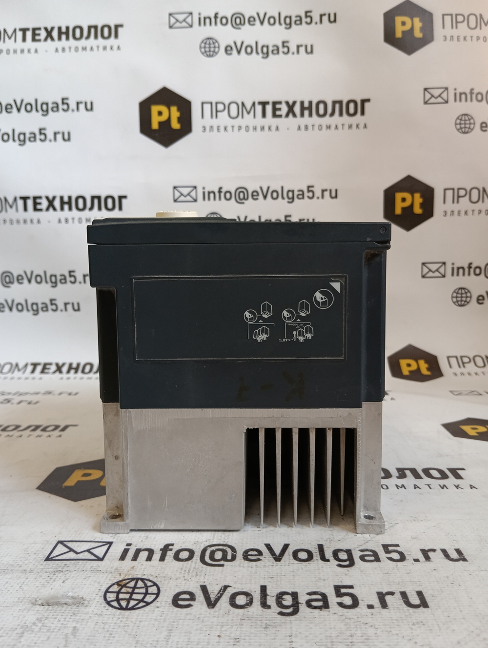 S.E. ATV312HU22N4 с хранения