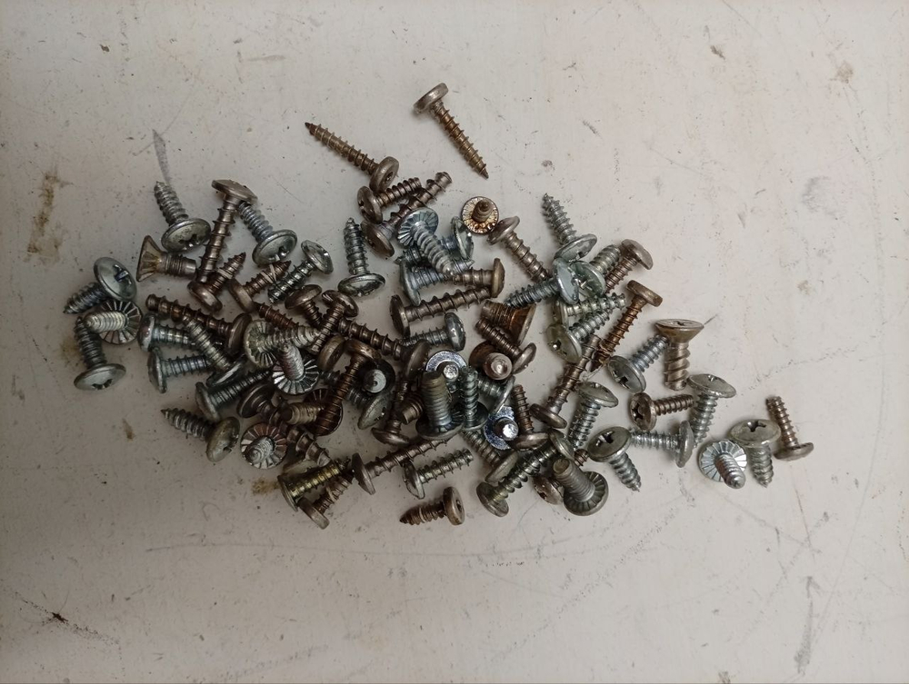 ESL4120 ктп1 Крепеж, хомуты для посудомоечной машины Electrolux б/у