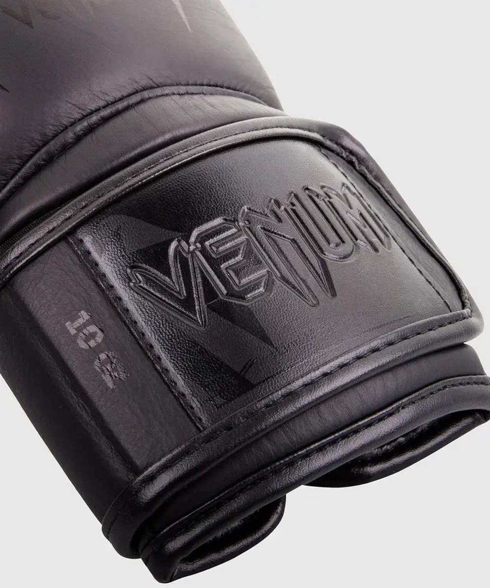 боксерские перчатки Venum Giant 3.0 Black/Black