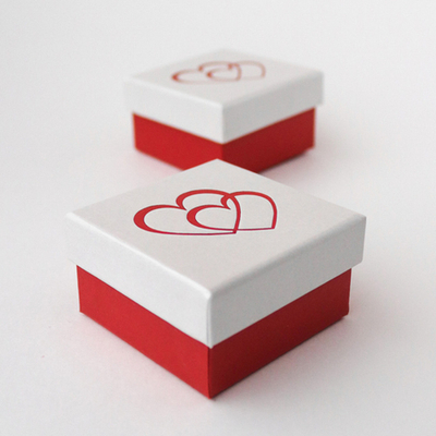 Футляр картонный, 2 сердца, серия "АМУР", 60х60х34мм