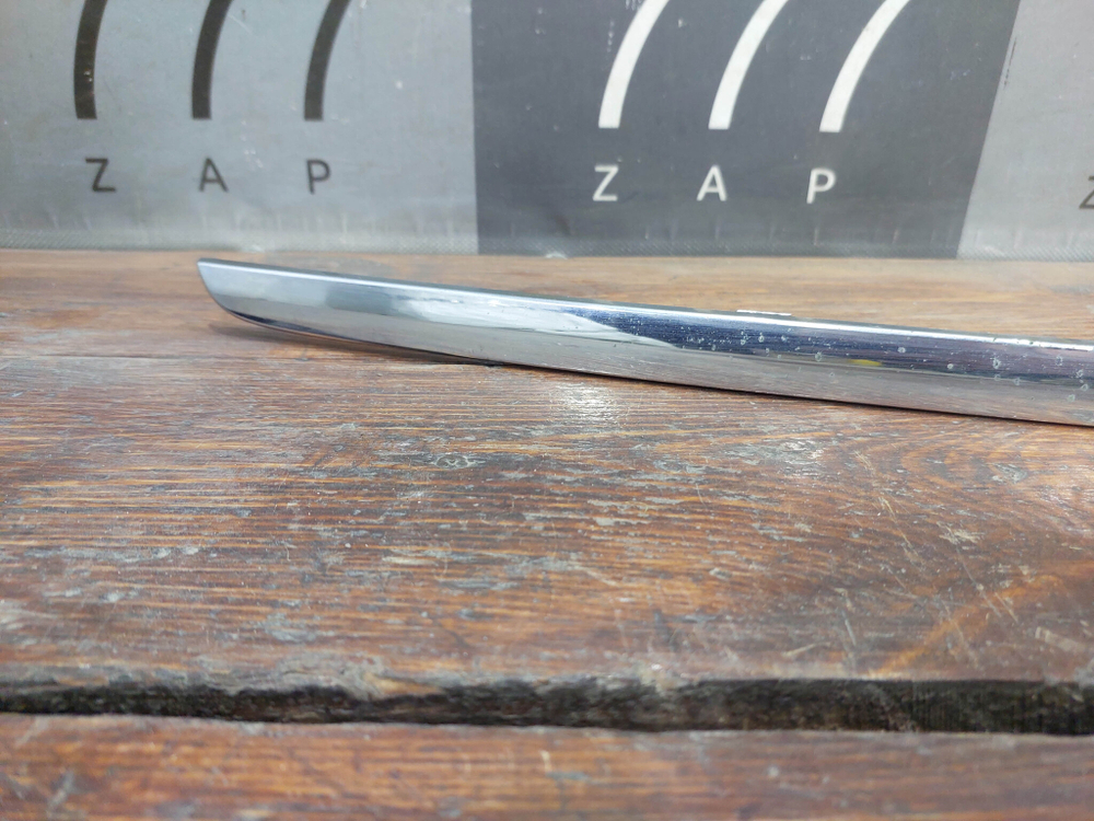 Накладка крышки багажника Hyundai i40 (VF) 11-19 Б/У Оригинал 873723Z300