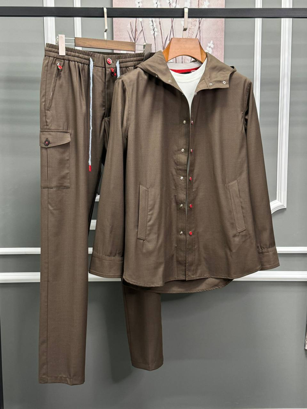 Прогулочный костюм Kiton