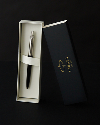 Шариковая ручка Parker Jotter K60, цвет: Black, стержень: Mblue
