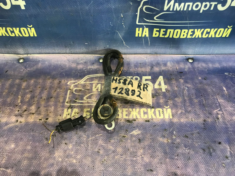 Датчик ABS задний правый MITSUBISHI PAJERO MINI 1998-2012