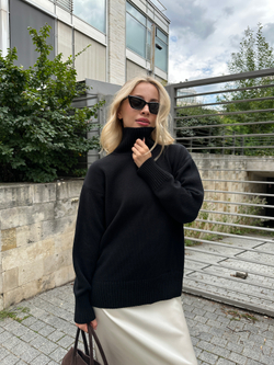 Свитер из шерсти мериноса OVER черный