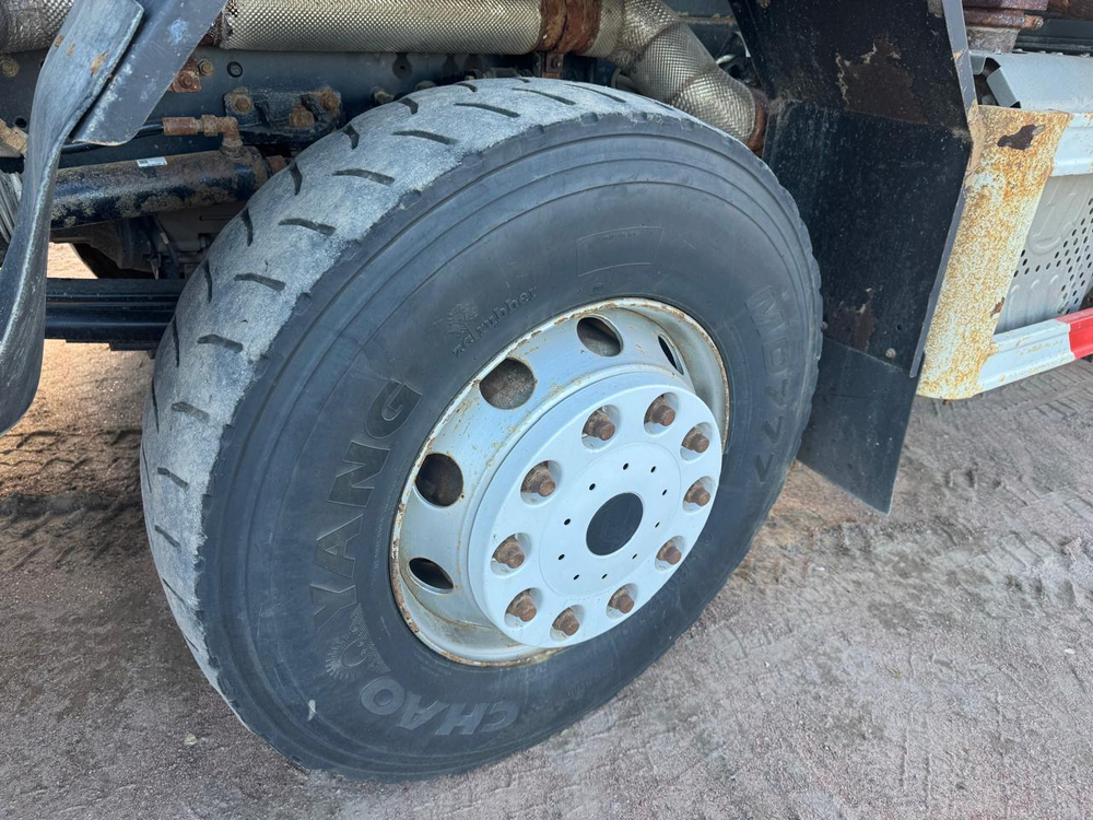 Shacman (Shaanxi) SX* 8x4 Самосвал SX331863366 (Дизельный, 12,5 л, 544 л.с., МТ)