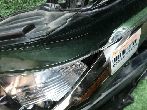 Фара левая Lexus ES 7 (2018-2021) LED