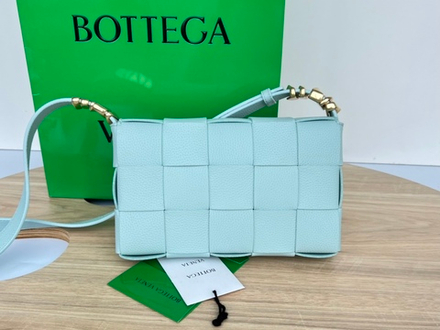 Bottega Veneta Cassette 23 cm