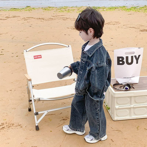 Джинсовый костюм