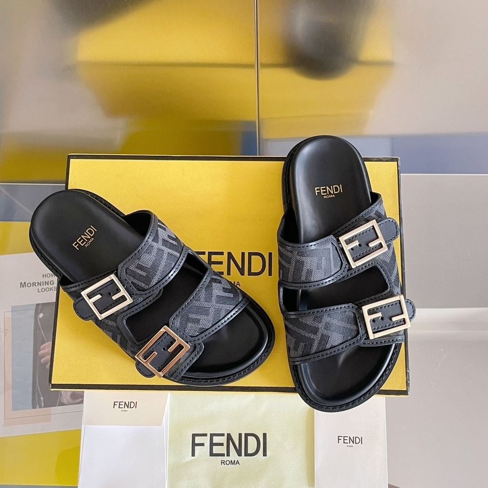 Fendi Feel Slides