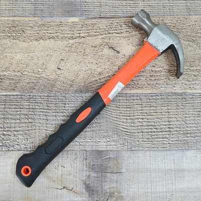 Молоток-гвоздодер 250г с пластиковой ручкой