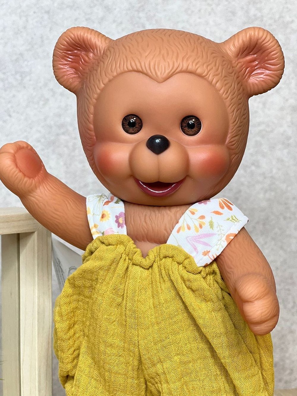 Кукла Nines виниловая 27см Poppy (2720)