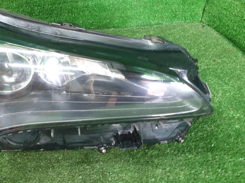 Битая Фара правая Lexus NX 1 (2014-2017) LED
