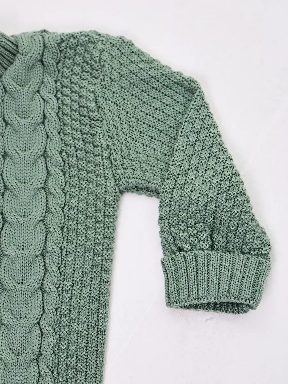 вязаный комбинезон для новорожденных