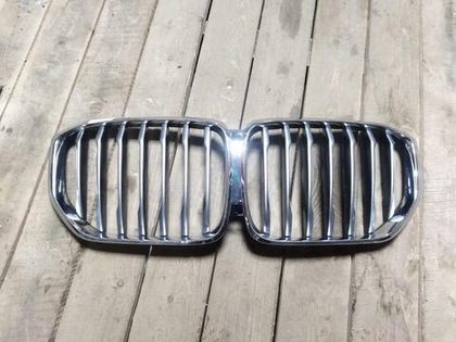 Решетка радиатора BMW X5 G05 (2018-2023)