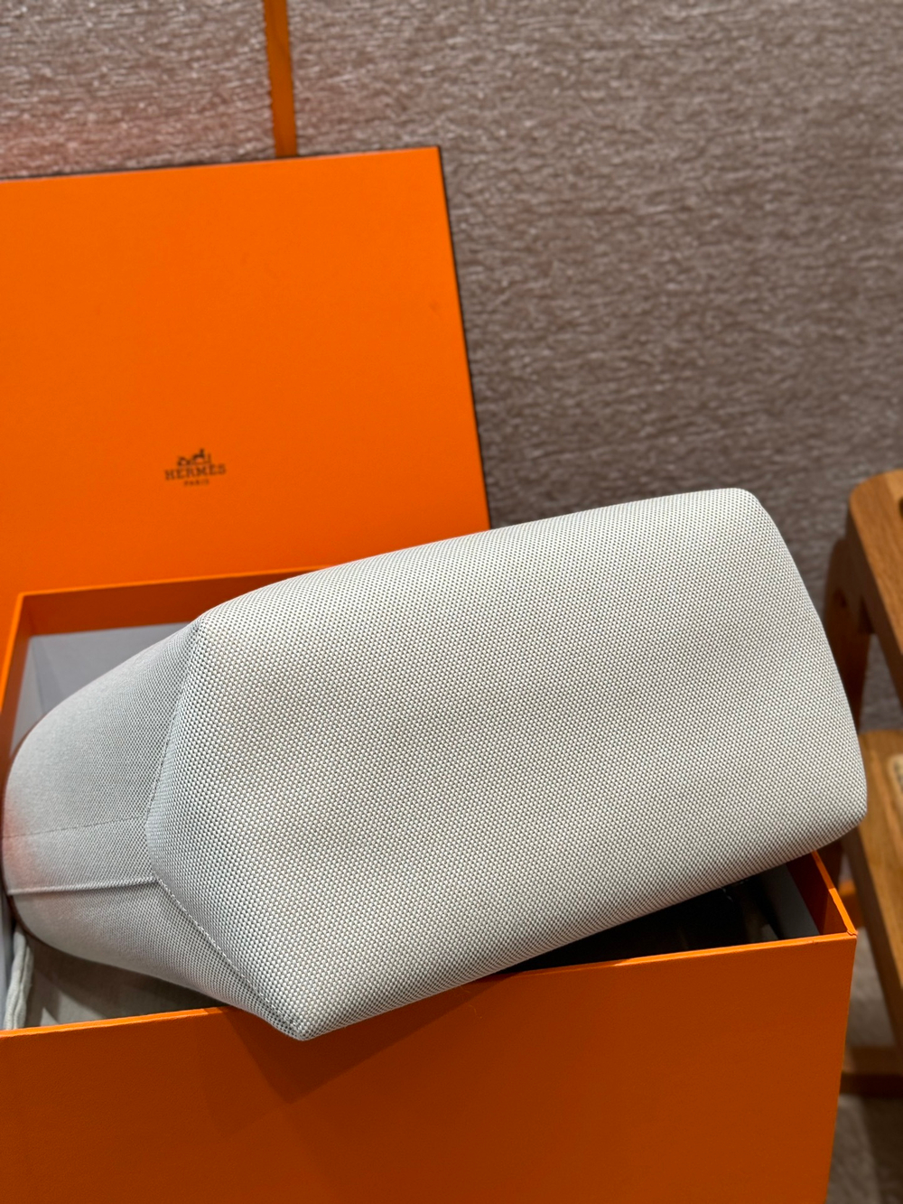 Hermes Steeple 28 cm