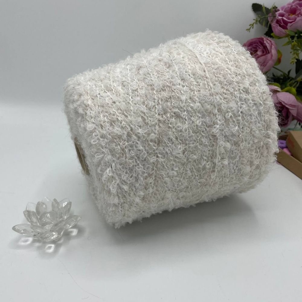 LAGOPOLANE 12% кид мохер 47% меринос 12% вискоза 15% полиамид 14% полиэстер