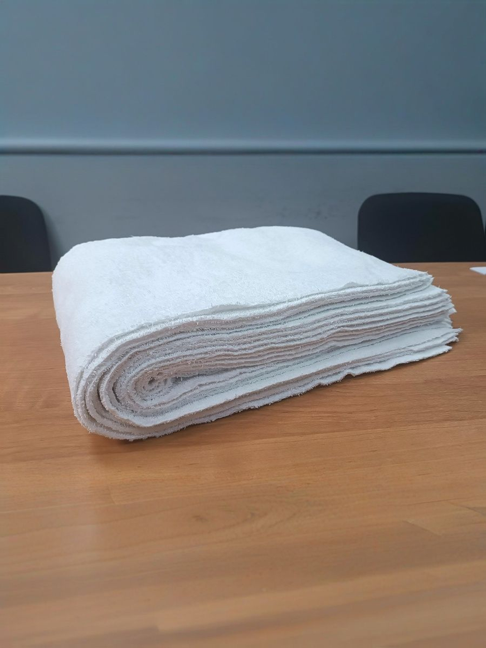 Ветошь белая махровая 100% ХБ (разрезанные полотенца 30x80 см) в тюках по 5 кг