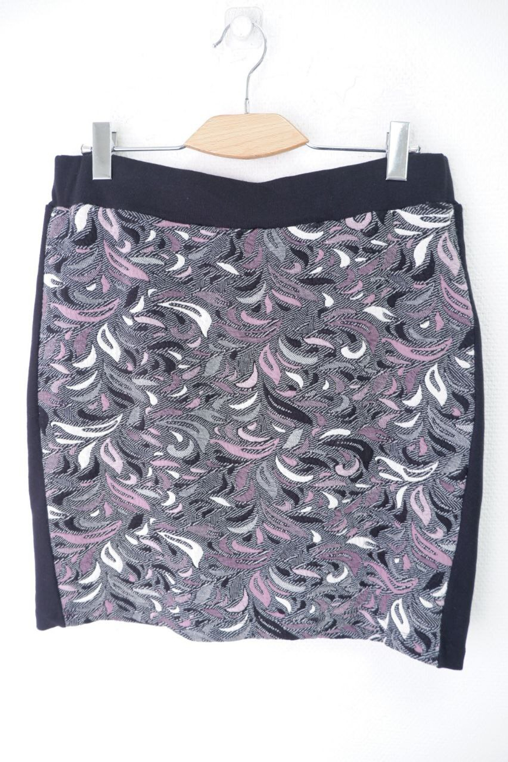 Юбка Betty and Co комбинированная 44 размер, новая