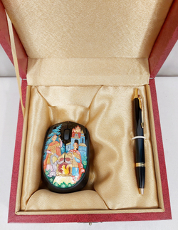 Набор сувенирный мышь компьютерная "Сказка о царе Салтане" с росписью Палех и шариковая авторучка Parker