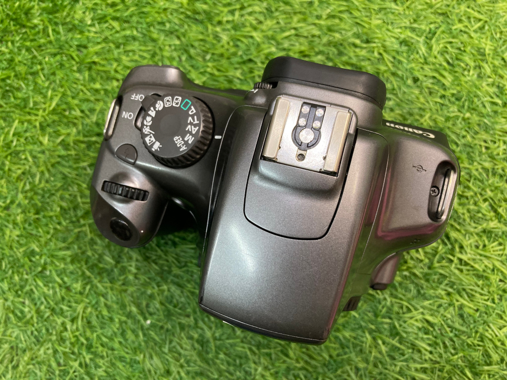 Canon EOS 1100D 10.200 кадров