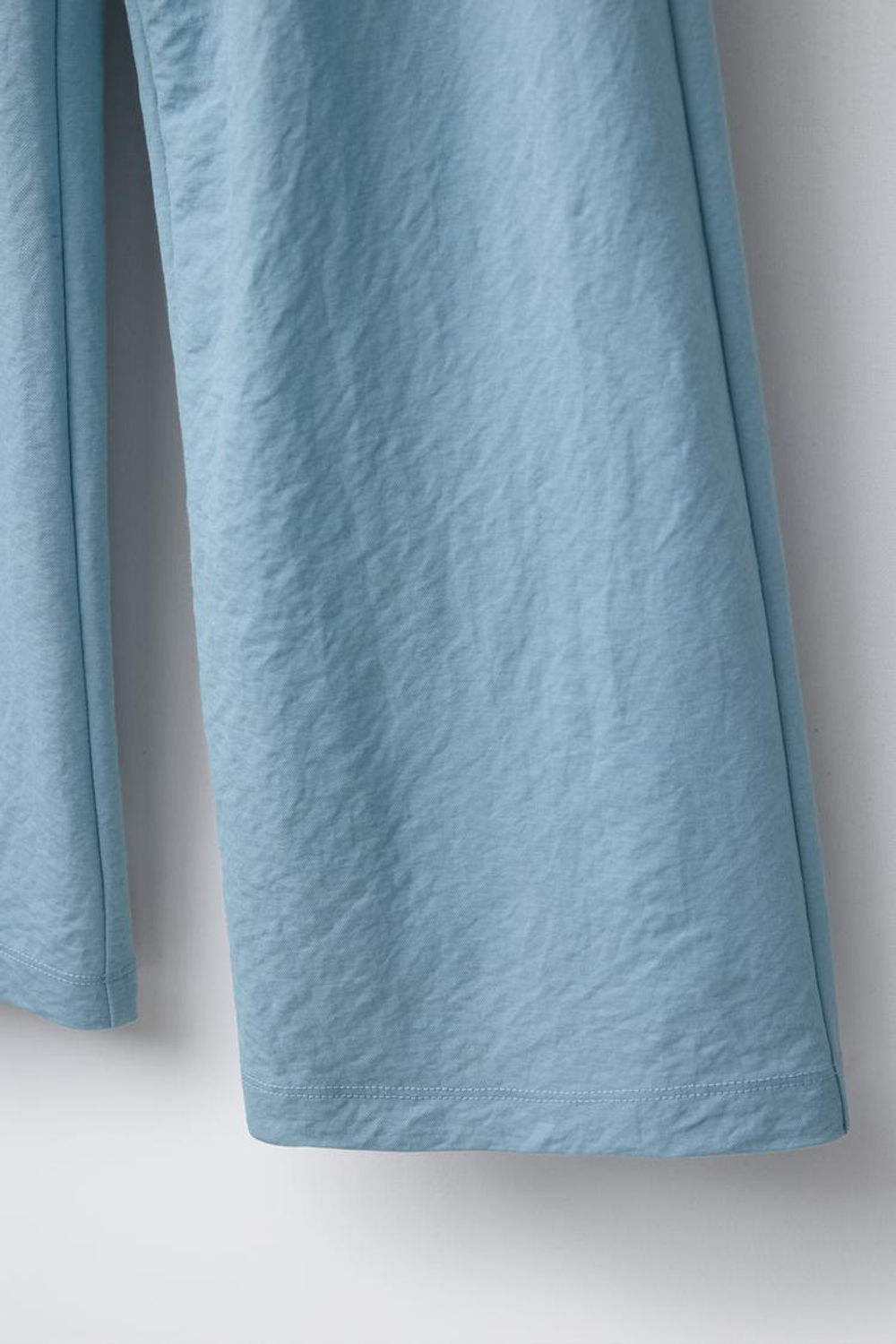 ZARA БРЮКИ СВОБОДНОГО КРОЯ С ШИРОКИМИ ШТАНИНАМИ, ГОЛУБОЙ