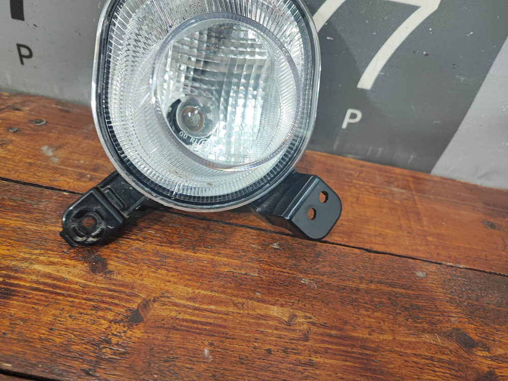 ПТФ передняя правая Kia Rio 4 (FB) 17-20 Б/У Оригинал 92208H0000