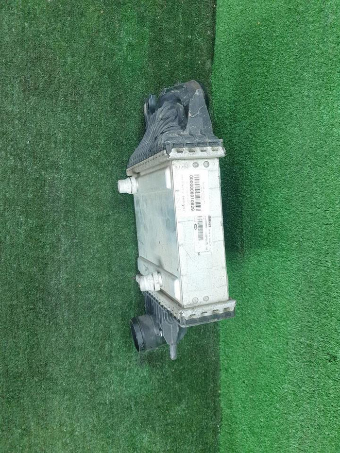 Интеркулер Range Rover Sport 2 (2013-2022)