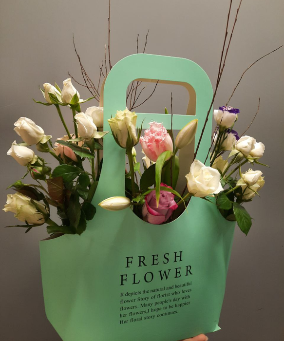 Композиция "Нежность лепестков"