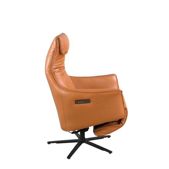 Вращающееся кресло из коричневой кожи модель 5137 Испания 