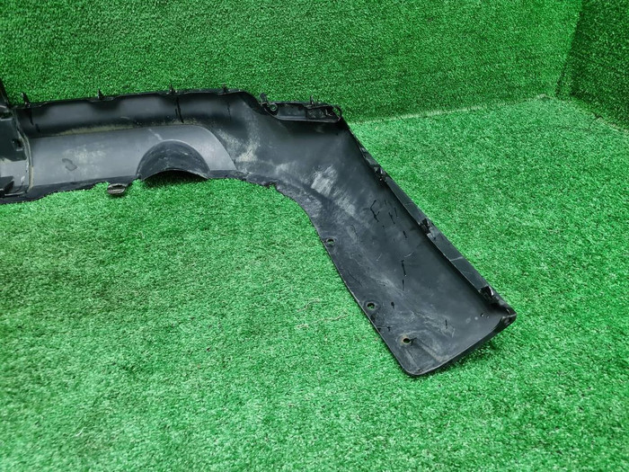 Юбка заднего бампера Toyota Land Cruiser 300 21-нв